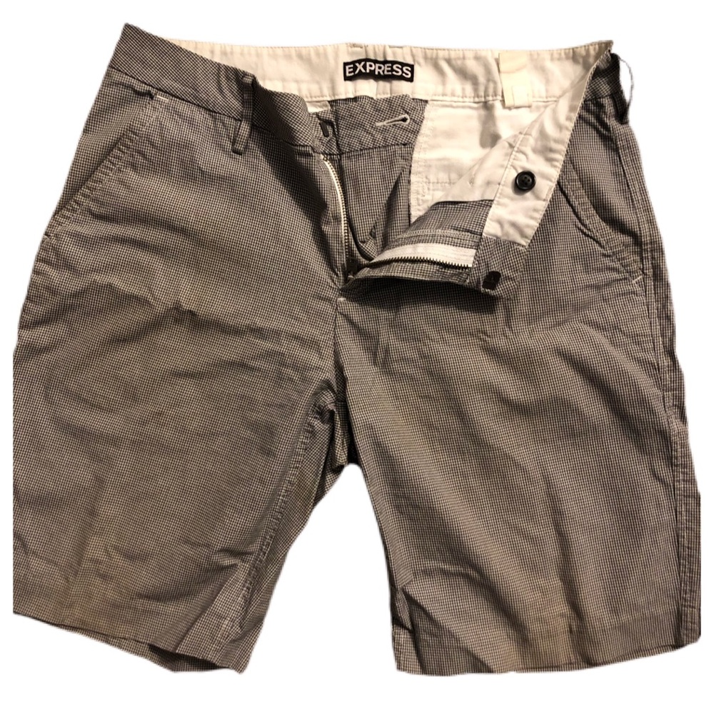 EXPRESS Men’s casual dress shorts for summer